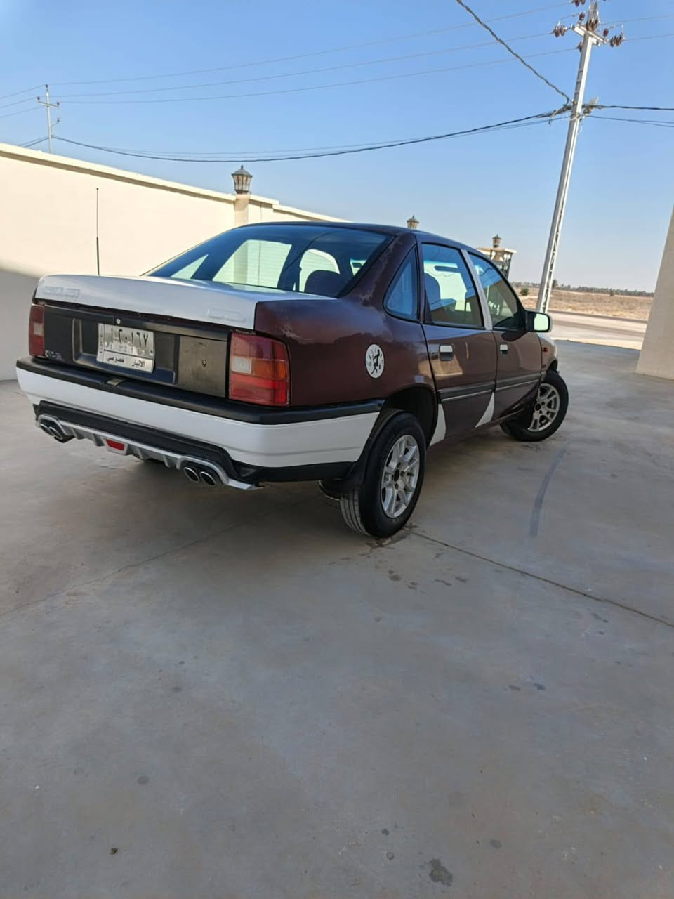 سلام عليكم اوبل فكترة موديل 91 سيارة جاهزة من كلشي 
كير و محرك تايرات باتري صدر امامي صدر خلفي كلة جديد غرفتهة كلش حلوة سعر 40 وبي مجال تواصل على رقم *********** العنوان الانبار  هيت ناحية المحمدي
