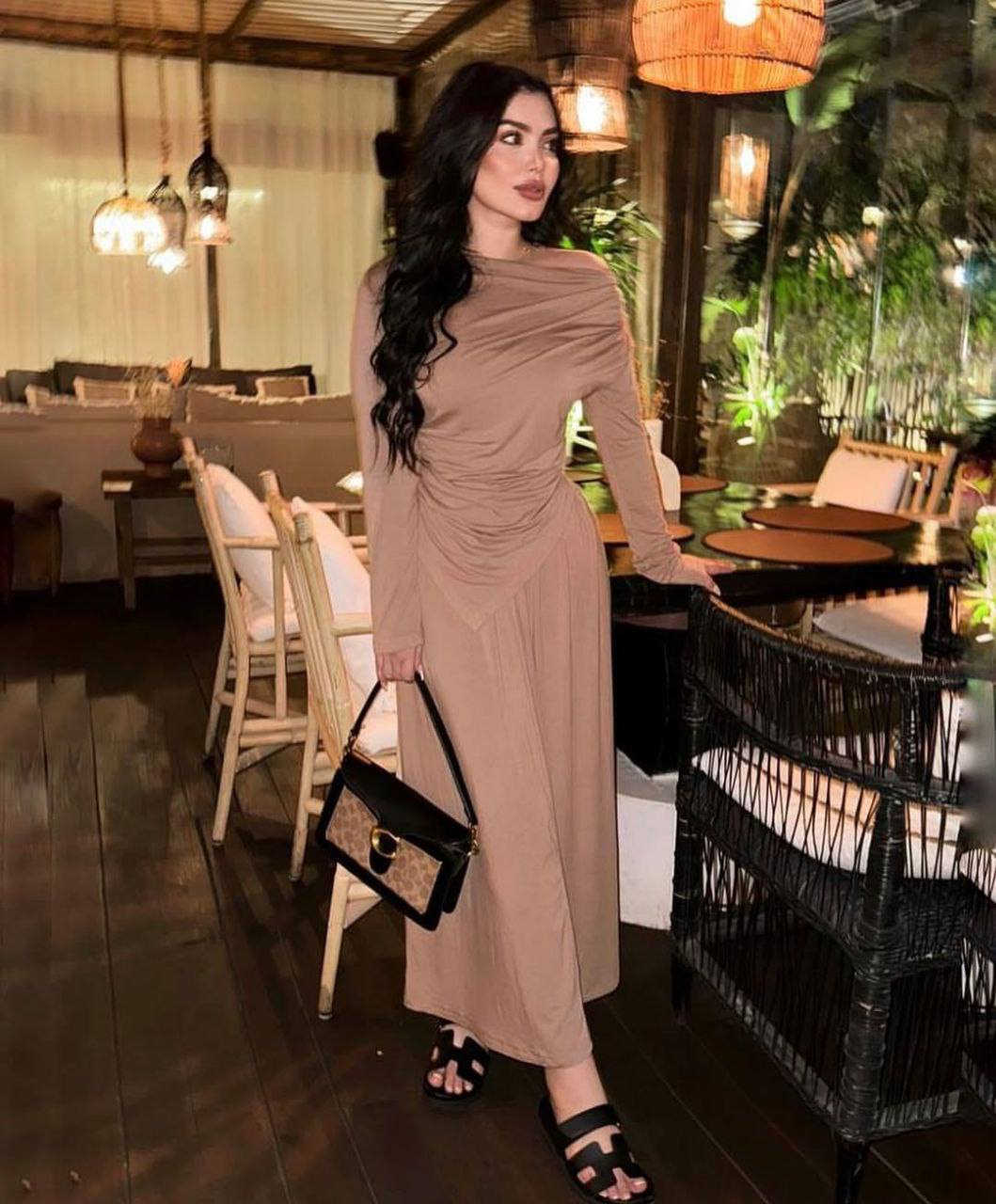 ❤️ ﷽

الكولكشن الرمضاني يبدأ من هنا 💐 

ووصل الجمال وترند الموسم😍❤️

سوت تنوره طول كامل 
الخامة قطن اليكرا 

قياس   38 40 42 44 46 48


**إذا كنت صاحب هذا الإعلان وتريد حذفه لأي سبب، رجاءا أرسل رسالة إلى الدعم الفني**