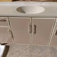 صناعيه حمدان • متر ونص • ابواب مبطنة