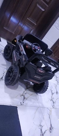 سيارة شحن • قليلة الاستخدام • نجف