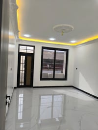 شارع كامرات • ٧٠م • ٣ غرف