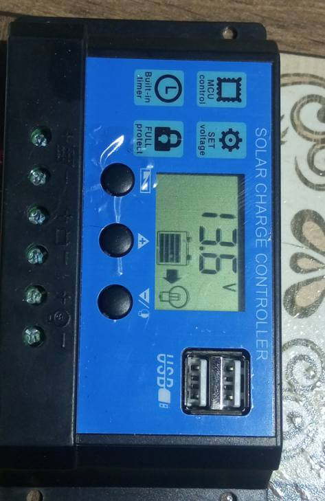 للبيع جدد  اثنين الواح  10واط.   6V   

جهاز . 36V.  . 100A.  pwm


**إذا كنت صاحب هذا الإعلان وتريد حذفه لأي سبب، رجاءا أرسل رسالة إلى الدعم الفني**