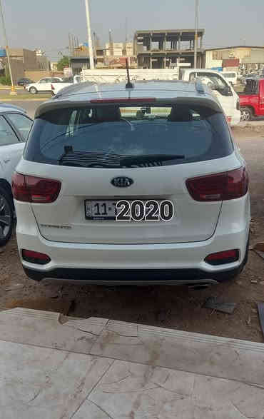 السلام عليكم 
سورنتو 2020 خليجي 
بصمة
مري شفط 
مكينة 4سلندر دوش 
ماشية84 حقيقي 120 دگ جرس 
حساس امامي خلفي 
كامرة خلفيه
7راكب
3قطع تبريد
ويل كب كروم19 السبير مانازل  
شحن واير لس
 سنويه الى2030
بأسمي رقم بغداد الجديد تحويل مباشر
تخم تاير جديد قبل يومين شادة
بيها كارت كلش قليل بالجنطة
السعر240وبيها مجال 
***********
