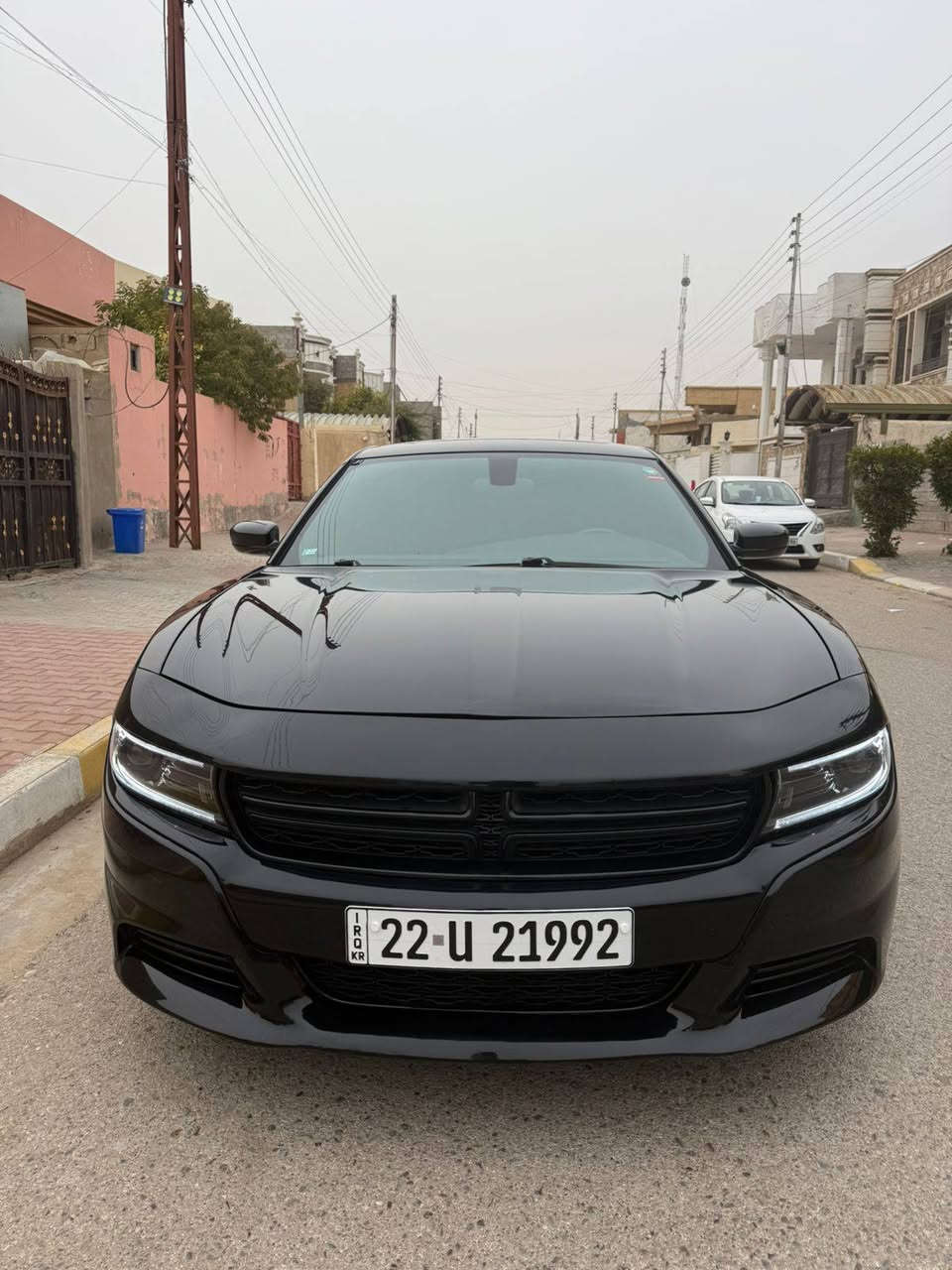 سلام عليكم
للبيع جارجر موديل 2023 لصدار لخير 
رقم اربيل بسمي 
موصفات ال sxt
فتحت سقف 
تحكم ستيرن 
شاشه جبيره 
كامره وحساسات 
تخم تاير جديد 
ويل كب ابو النجمه 
سياره كلش جديده 
ما متعوبه ستخدامها كلش قليل 
كير محرك شرط عله وضع الشركه 
السعر 250$ ورقه يعني دفترين وخمسين ورقه 
وبيها مجال شي قليل لشراي 
رقمي ***********
مكان السياره الانبار الرمادي
