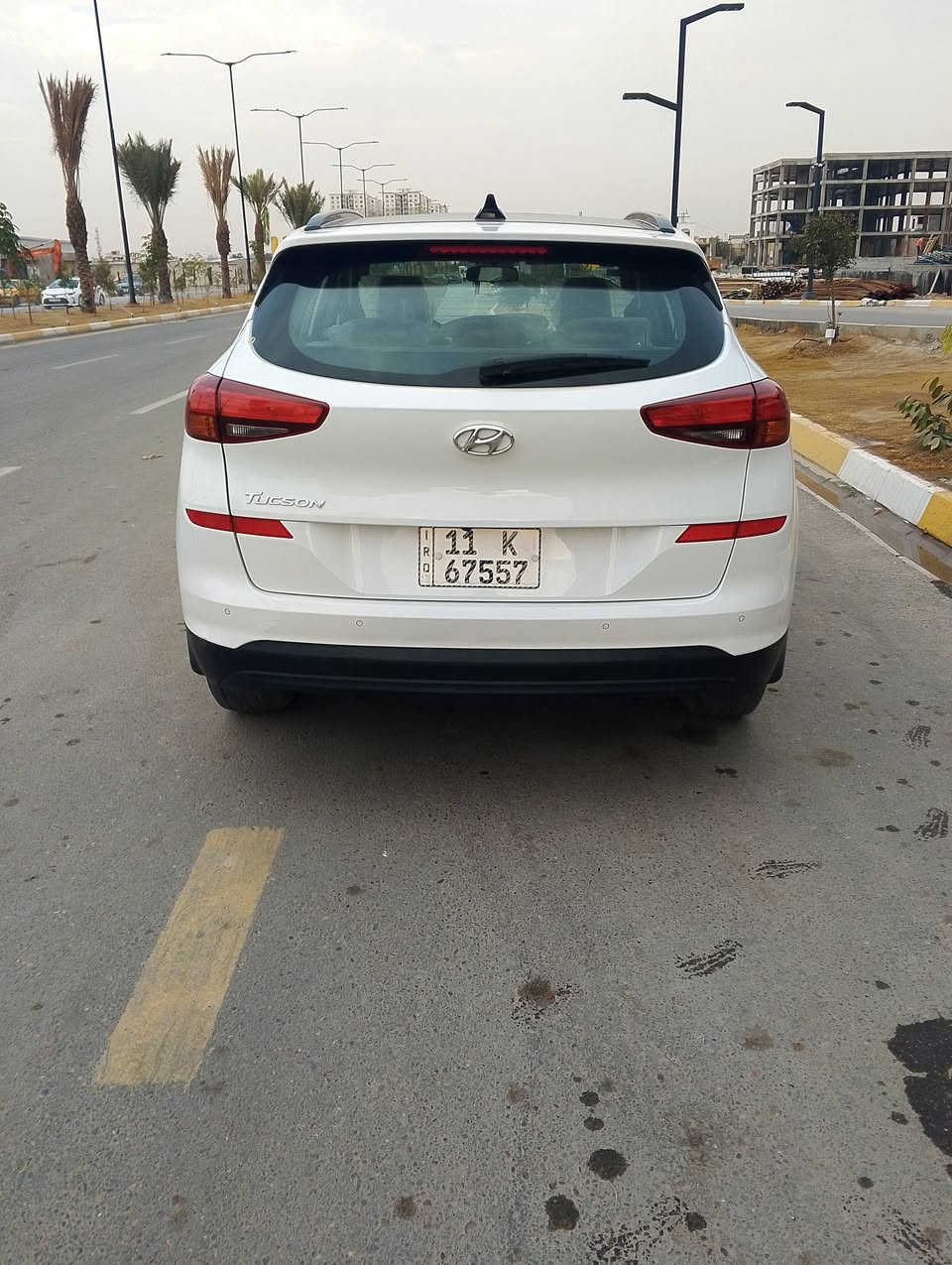 توسان ٢٠٢٠ شركت الكاصد ٥ عدسات فول الفول  ماكو داعي اشرح المواصفات فول نضيفه جدن  كلش حلوة مكينه ٢٠٠٠ دوش مكينه وكير بلاد ما مفتوح بدون تنقيص بدون بخار السيارة بهه بنيد وجاملغ مصبوغ و الجاملغ الثاني شويه بي صبغ نص والباقي مكفول بيع أو مراوس العنوان بغداد الكرخ حي الجهاد ١٧٨ وبيهه حك جيتك ***********
