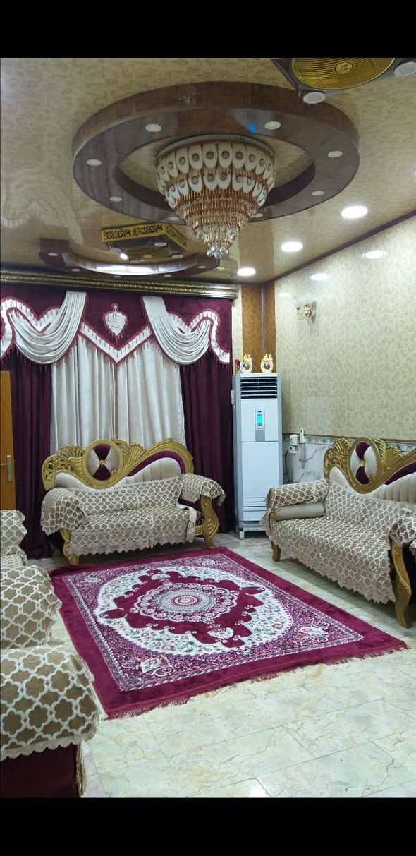 بيت للبيع المساحه ٢٠٠ متر مع برج أنترنيت فوق سطح ألبيت الماجديه الصفا القديمه منطقة حجي حسن الاولى ألأتصال على الرقم ،،،،، ***********
