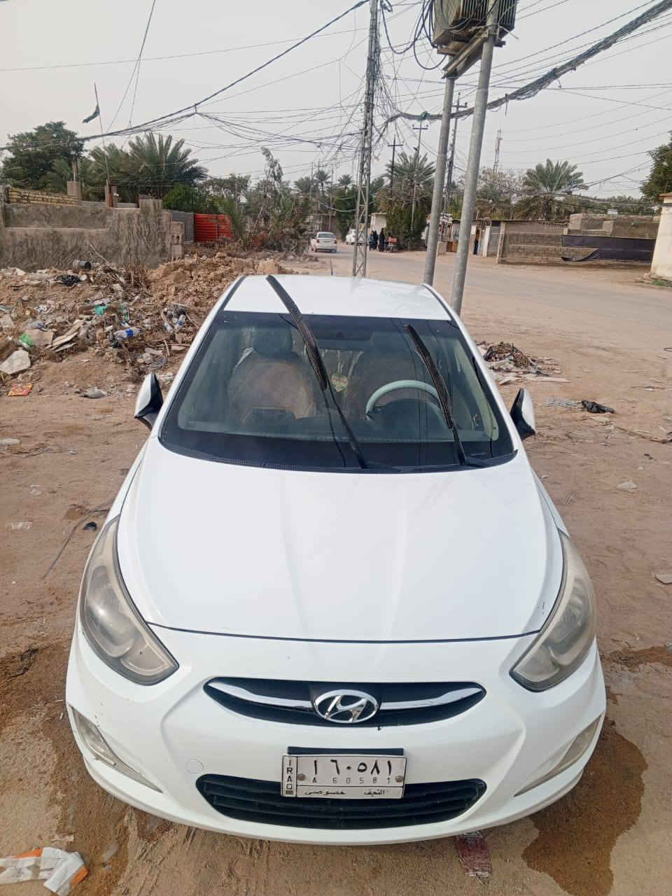 اكسنت 2016 محرك 1400 سياره خيرر من الله كير مكينه كفاله حداديه 70٪ بيها الدور الخلفي مال تايرر صبغ لحد قبق البانزين بدون اي داخل الباقي كفاله للاستفسار *********** 
*********** اتصال او واتساب مامتواجد عل فيس ❤️ النجف, العراق
