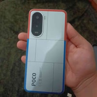 جهاز poce m7  ذاكرة 256  بطارية7000ml  جهاز كلش نظيف ويا شاحنة وكارتون...