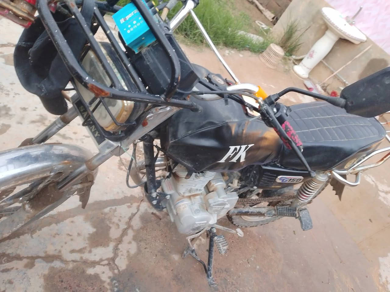 ماطور سيفان موديل 2022نضافه بس مامغسول 
عنواني الدور شويخات رقم ***********

المايشتري لايتعبني ولا اتعبه
