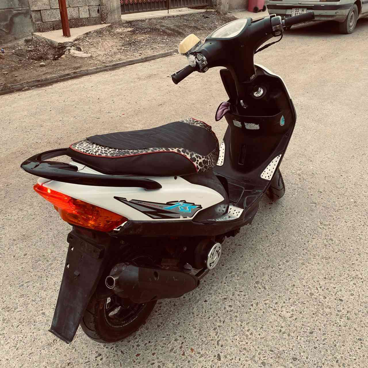 دراجة ماكس عدله 120 شغاله سلف وهندر
مكينه 55 دراجه خرسه شلعه ومعدل شك لكاع
لايت شغال بك لايت شغال سلف 55شغال بريكات شغاله
دبلات شغاله تايرات جدد وياله رياضي
صالنصه اف ام رياضي
قبق فلاوين RGSفضي
تعلاكة RGSفضي
دشلي كيلو متر رياضي فضي
ستاند صفح RGS فضي
يدات بريك فضي
دراجه خير من الله شوفة عينك
سعر 500 مكاني بغداد الشعب بوب شام
متواجد خاص واتصال ***********
ورحمة الولديك مو شراي لا تضل بس تعامل وتعبني بغداد, العراق
