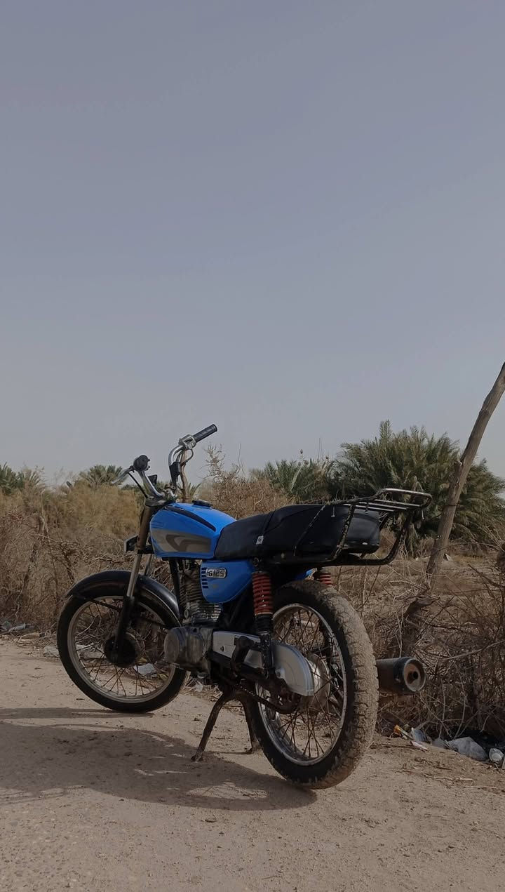 السلام عليكم
دراجة ايراني نامه امتياز
الدرجة حلوه ونضيفه 
بس المكينه لونها رايح لان صرات مشكله و حركوها 
السعر 350 وبيها مجال قليل كلش 
العنوان البصره قضاء الدير الشافي قرب جسر سيد علي نور 
الرقم للاستفسار ***********
