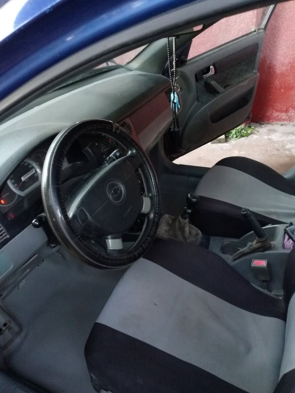 سلام عليكم اوبتره 2004 مكينه 1600 مسكر 
رقم بغداد السياره بسمي السياره حلوه وكاعده أحله من الصوره بيه صبغ فقط الجاملغ الخلفي الايمن 
حداديه نص عمر و السياره كير عادي مكاني بابل 
ابي غرق السعر 52$ وبيه مجال قليل
رقم موبايل *********** بيه واتساب
