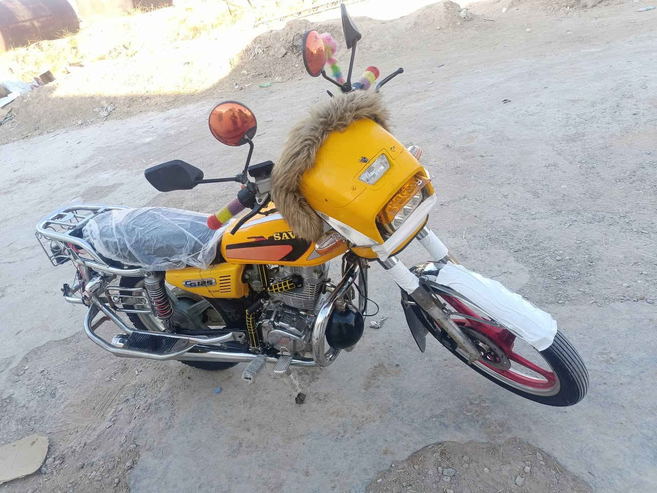 ماطور 2019 خمسه گير للبيع
نگره سلف يشتغل 
محرك لاصرف لا بخار 
كهربائيات شغال 
سعره 360 وبي مجال قليل للطيبين
***********
