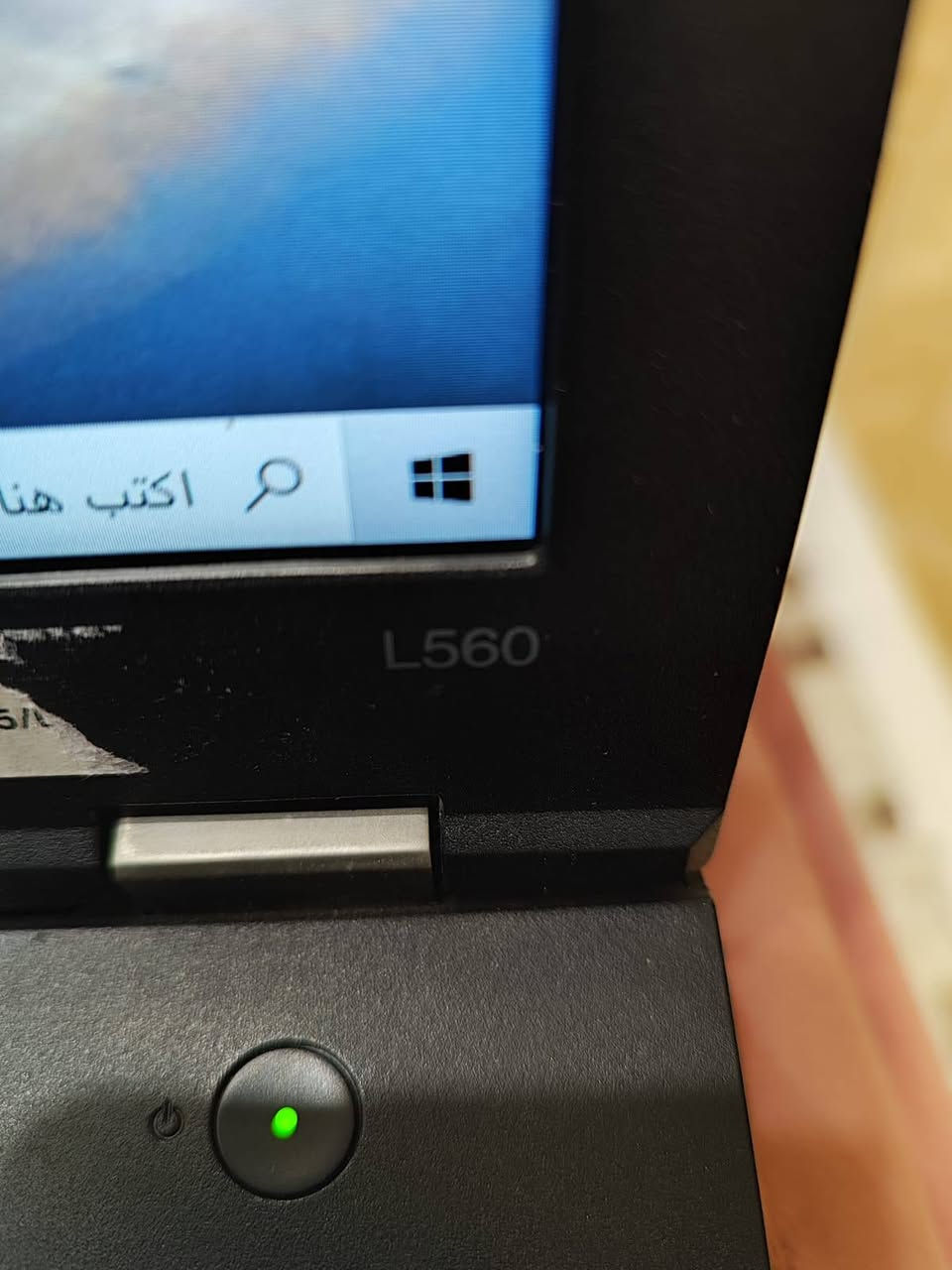 السلام عليكم لابتوب لينوفو مواصفات راقية استخدام شخصي نظيف كلش مستخدم شهر اقوى لابتوب ممكن تحصله بها  السعر يشغل كل شي اللابتوب مكفول عالفحص من جميع النواحي تفحصه يلا تدفع فلوسه
 
السعر 215 الف وبي مجال شي قليل 

مواصفات اللابتوب: 
النظام ويندوز 10 
 CORE i5 من الجيل السادس بسرعة عالية 
الهارد 256GB SSD اسرع واحدث نوع
الرام 8GB سريع جداً
كارت شاشة انتل 4GB نوع عالي الاداء
حجم الشاشة 15.5 " إنش فول دقة عالية جداً
يحتوي على بلوتوث + وايفاي
يحتوي على كاميرا امامية
بطارية ممتازة تشغيل مستمر حوالي 3 ساعات
بي كل أنواع المنافذ: 3 منافذ USB ومنفذ LAN ومنفذ ميني HDMI ومنفذ VGA ومنفذ هيدفون

ملحقات اللابتوب شاحنته الأصلية والجنطة

للاستفسار الاتصال او المراسله خاص 
***********
