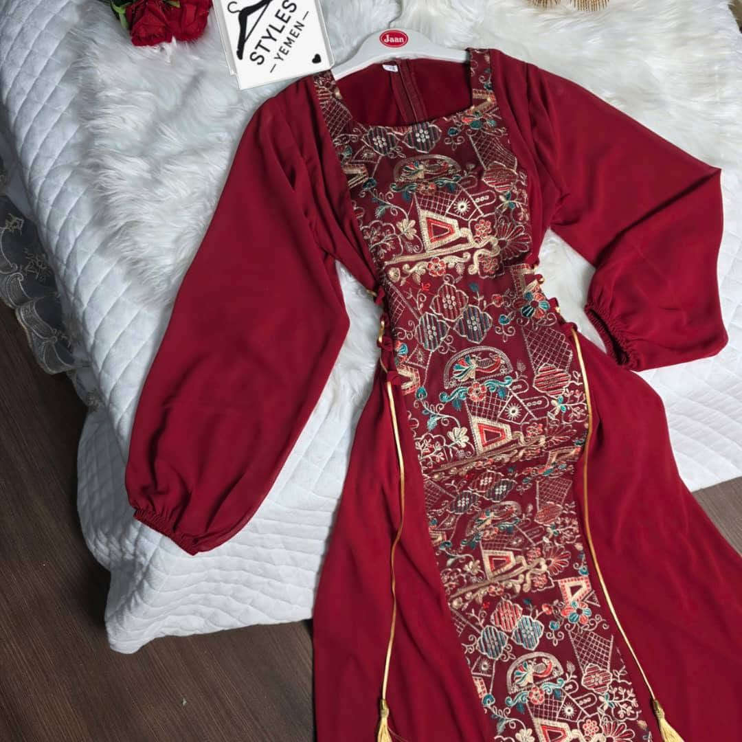 👑

*وصل شي خرااااافي💃*
    
*🌹اطلالتك الجميله رح تكون هنا🌹*
*مع هاذي الجلابيه الفريده من نوعها والمميزه بلبسها🫠*

*تتميز الجلابية ب خصر مزموم ربطات جانبيه طويله مع بكلات هذابل* 
*نقشه تطريز كمبيوتر🖥️ فضيه وذهبيه🌷*
*مع بطان داخليه طويله*
*اكمام فضفاضه مقبوضه شكل خرااااافي🤩*
*لإطلالة أنيقة ومغرية مناسبًا لمختلف المناسبات،*
 *والخرجات اليومية و السهرات الخاصة❤‍🩹*
-------------
*👌تتميز بقماشها الشيفون المحبب الناعم والمريح*

*ولها لوان جميل🌹*

*لديها مقاسات m // L // XL // XXL*
*⚖️تلبس من 40 الى وزن 90 بالراحه*

*_طبعآ شغل محلي جودة وعمل نضيف بعنايه ودقه عاليه✍️_*

*💸السعر عمله قديم 6000*
*💸السعر عمله سعودي 43*

🌹🌹🌹🌹🌹🌹🌹🌹
*تصوير بالطبيعيه على أرض الواقع*

#_772214645
رابط مجتمعنا واتس 
https://chat.whatsapp.com/BiwH683Ra7O5f1dO5w75uN
رابط قناة واتس 
https://whatsapp.com/channel/0029Vb7c14l0LKZ9sPEY9m0G


**إذا كنت صاحب هذا الإعلان وتريد حذفه لأي سبب، رجاءا أرسل رسالة إلى الدعم الفني**