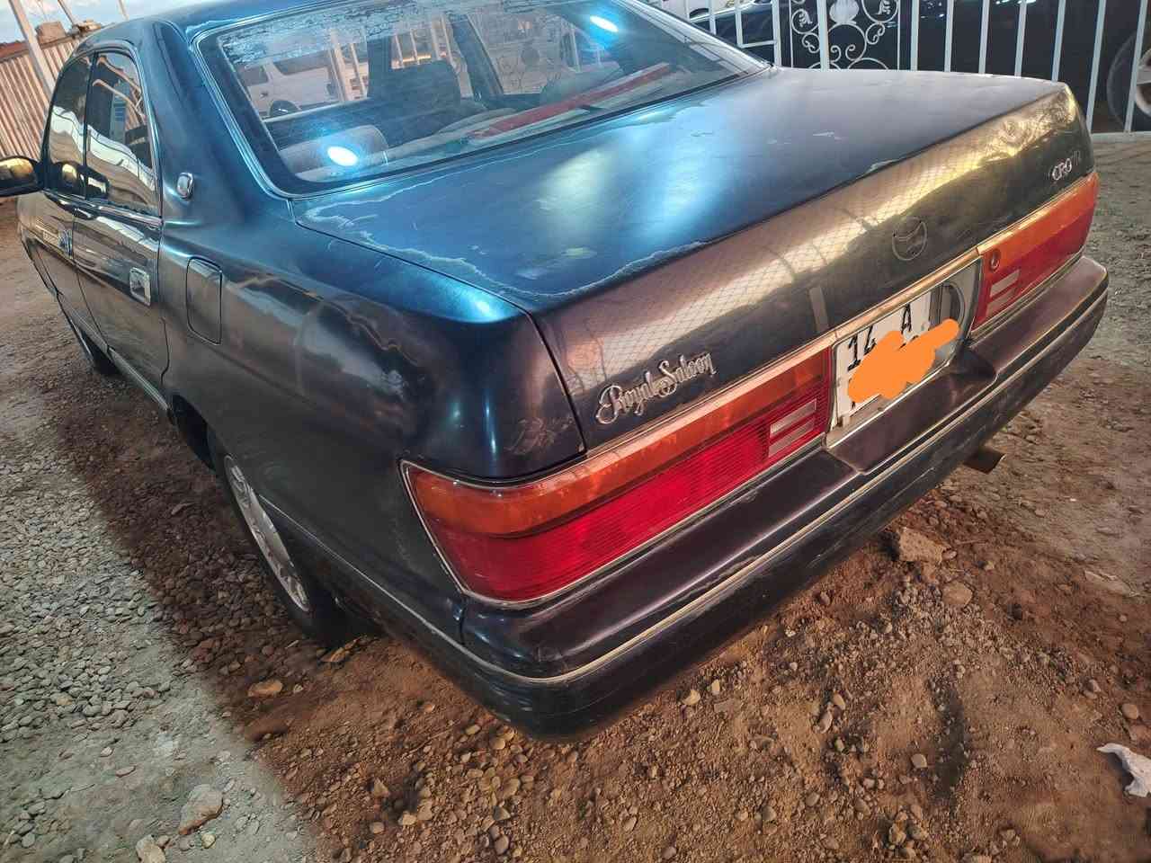 السلام عليكم سياره للبيع بطه فصل جاهزه مكينه كير حداديه تخم تاير تبريد كهربائيات سنويه ورقم جديد مكفوله من الضربه القويه والعيب الشرعي السعر ٥٥ وبيها مجال قليل ***********
