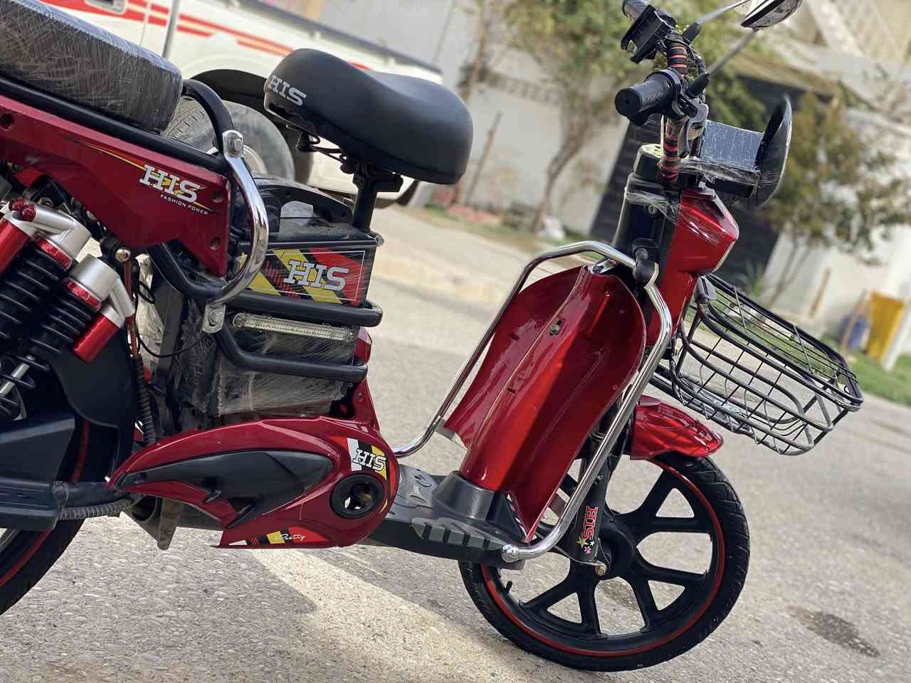 سلام عليكم 
عندي هاي دراجه شحن هايس
2024
خالي من العطلات والبطاريات متوسطه القوى 
رايده ب 200 قفل


**إذا كنت صاحب هذا الإعلان وتريد حذفه لأي سبب، رجاءا أرسل رسالة إلى الدعم الفني**