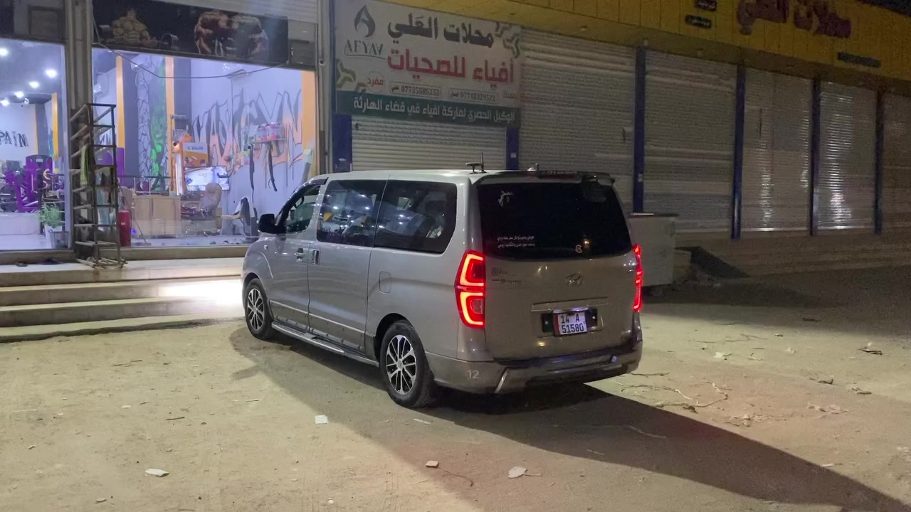 سلام عليكم ستاركس 12 مسكر اصل محرك 12البلاد محرك كير مكفول  سياره مكفوله كفاله عامه من ضربه وصبغ تخم تاير توه شاده تبريد تتدفئه كله مكفول جامه مغلفه نانو عينه دبلو دوشمه كشنات ارضيه كله جديد شاشه كبيره زنون عالي ناصي كله جديد حداده نص عمر فقط السعر 195  وبيه مجال اي استفسار مكاني البصره اتصال ***********
