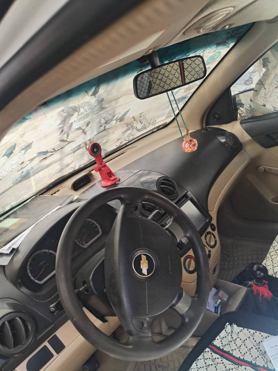 السلام عليكم افيو مديل 2011 كير عادي مطلوبه لل مصرف اتعهد سرقه وعشاير مكفوله. كفاله عامه. كير ومحرك جدد *********** رقمي. سعر 37 وبيها مجال مكاني نجف
