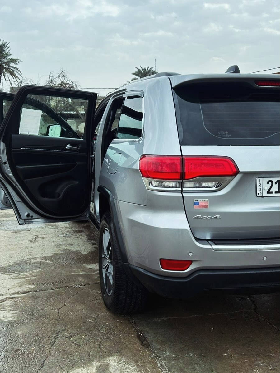 ((تابع الصفحه)) سيارات جديدة يوميًا📢📢

✅جيب لاريدو موديل 2018__ لمتدد فووول 
✅لون سلفر __رقم سليمانيه __محرك: 3.6 V6
✅عداد المسافه __ 108  الف

🛑 ملاحظه / السياره كلين بدون حادث طابه
🛑هنا بل عراق صار بيها شخوط قطعتين صبغ بس 🛑وعندي صور الشخوط عندي تقرير 

✅مواصفات إضافية🤌

✅سقف بنوراما + بصمه + تشغيل عن بعد
✅شاشه لمس + ماوس + تحكمات ستيرن

✅كشنات جلد + كشنات كهرباء + كشنات تدفئه

✅مرايا قابلة للطي (Power folding mirrors)

✅شنطة واسعة (Large cargo space)

✅بعد بيها اهوايه مواصفات  المتدد معروف         مواصفاتها

العنوان 📍ديالى 

للتواصل ☎️ ***********

للسعر 🟥 اكتب (( تم  )) رد تلقائي
