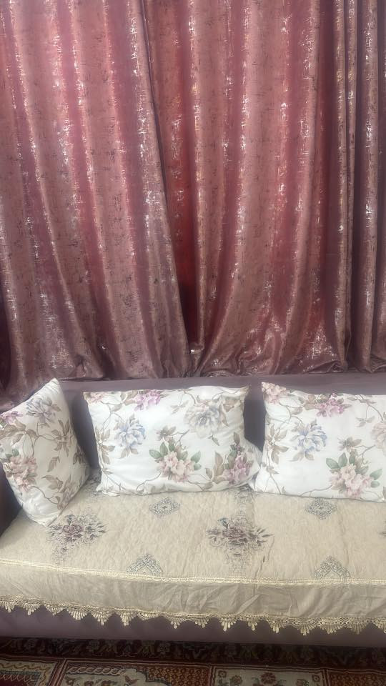 قنفات تركي خشب زان ثقيله جدا ٢ كبار و٢ صغار 
مكاني الدوره


**إذا كنت صاحب هذا الإعلان وتريد حذفه لأي سبب، رجاءا أرسل رسالة إلى الدعم الفني**