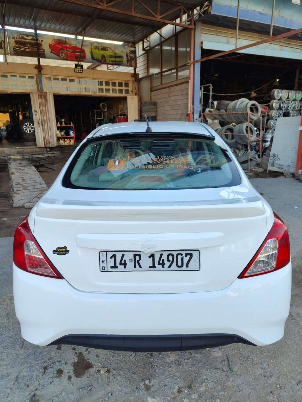 السلام عليكم بيع او مراوس نيسان صني هندي بليته زركه مديل 2014 سياره جاهزه وسونار مرفق بلمنشور تخم تاير حداديه مكينه كير نضاف شاشه سنتر لك كامره دواره كهربائيات كلها شغاله تبريد تدفئه  رقم  انكليزي مداور ثاني يوم مالكها يمي سنويه ل30 مكانها نجف السعر 77 للاتصال على الرقم ‏‪‏‪‏‪***********‬‏ مكلف بنشر الاتصال عله رقم
