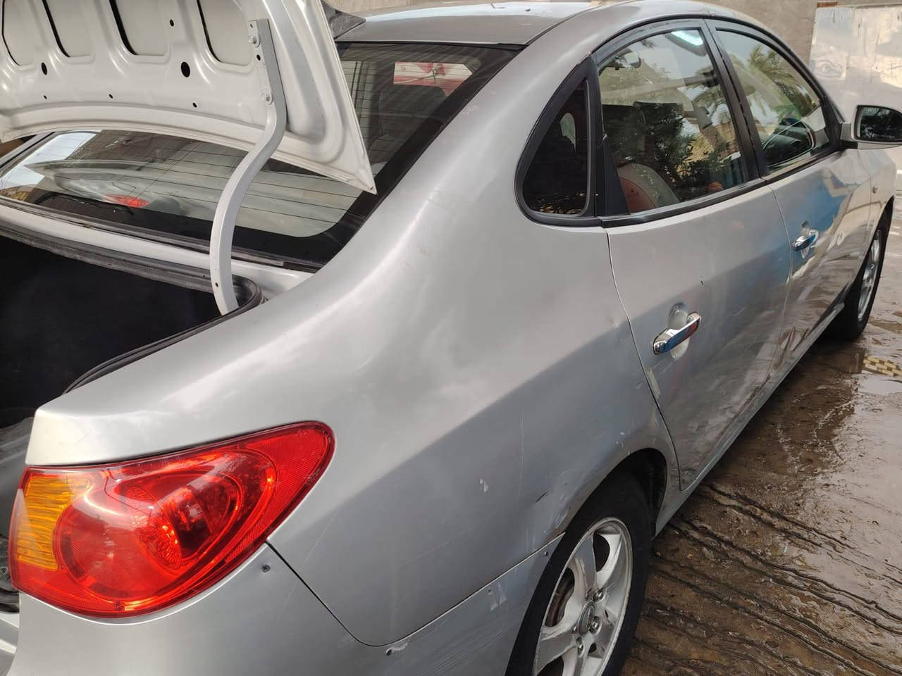 اڤانتی مودیل 2007تازه داخل گیرو مه کینه به شه رت سه قف و که فه ری به شه رت
قوفلی 41گه لایه

شوین کرکوک

***********

***********
