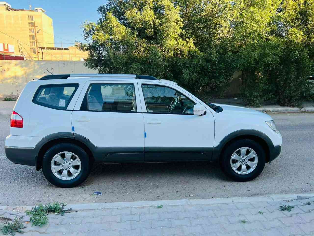 السلام عليكم للبيع كيا موهافي موديل2011 بيها حادث باب خلفي فقط صبغ باقي السياره كفاله عامه فول موصفات شاشه تحكم ستيرن سبعه راكب كشنات جلد تدفئه تبريد فتحه سقف رادار أمامي خلفيه ثلاث قطع تبريد سياره جديده وجاهزه كير محرك حداديه تخم تاير تبريد تدفئه رقم كربلاء إنكليزي سنويه لل2029 السعر127قابل للتفاوض 
رقم صاحب السيارهl  ***********
مكان السياره كربلاء المقدسه 
مكلف بلنشر
