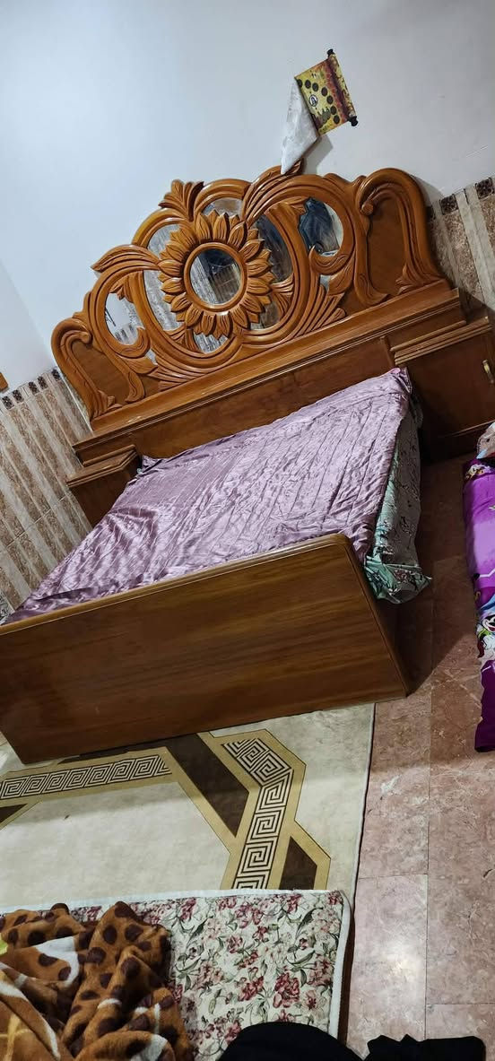 غرفه اخشاب تزكام للبيع نقص كنتور نضيفه مثل مواضح بصورة  السعر390وبيها مجال بسيط


**إذا كنت صاحب هذا الإعلان وتريد حذفه لأي سبب، رجاءا أرسل رسالة إلى الدعم الفني**