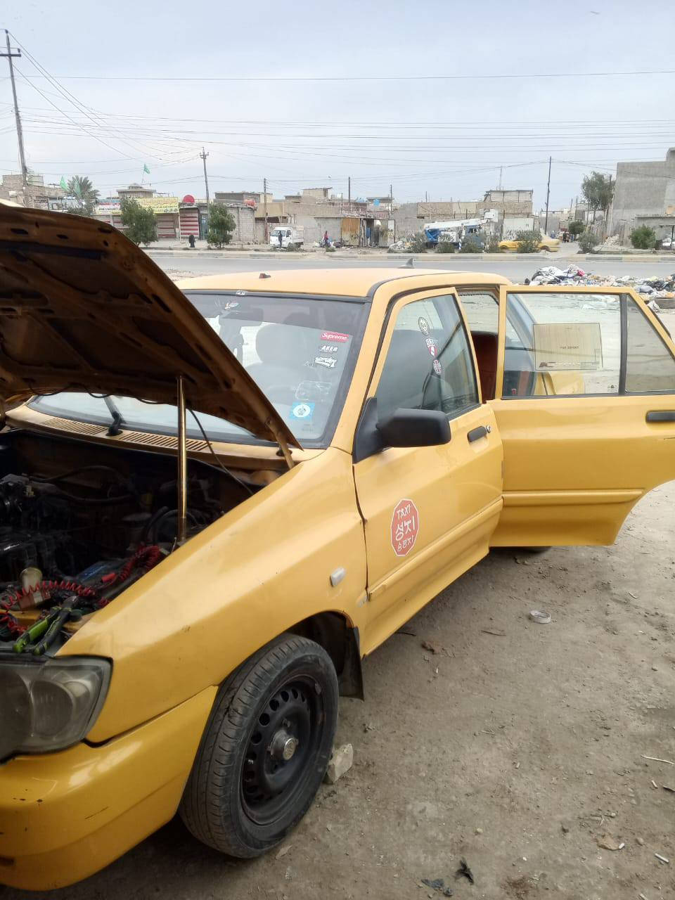 سايبه ١٣ البيع السعر 28 العنوان بغداد حي نصر قرب المعارض ***********
