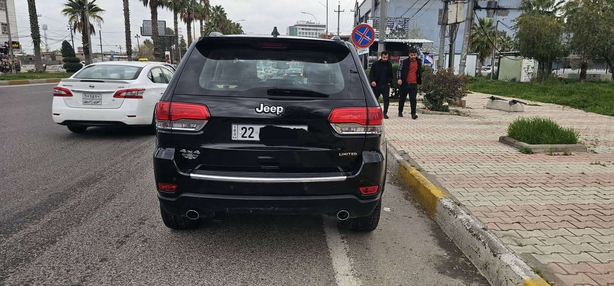 جيب لاريدؤ ٢٠١٨ لميتيد خةليجي ناو زةرد ٤ بارچە سبوغ بؤنيتيش بيلادي گۆردراية پيشو پشت كةپس رةقةمو سةنةوي نوية بة ناوي خؤمانة شوين هةولير . *********** أربيل, العراق
