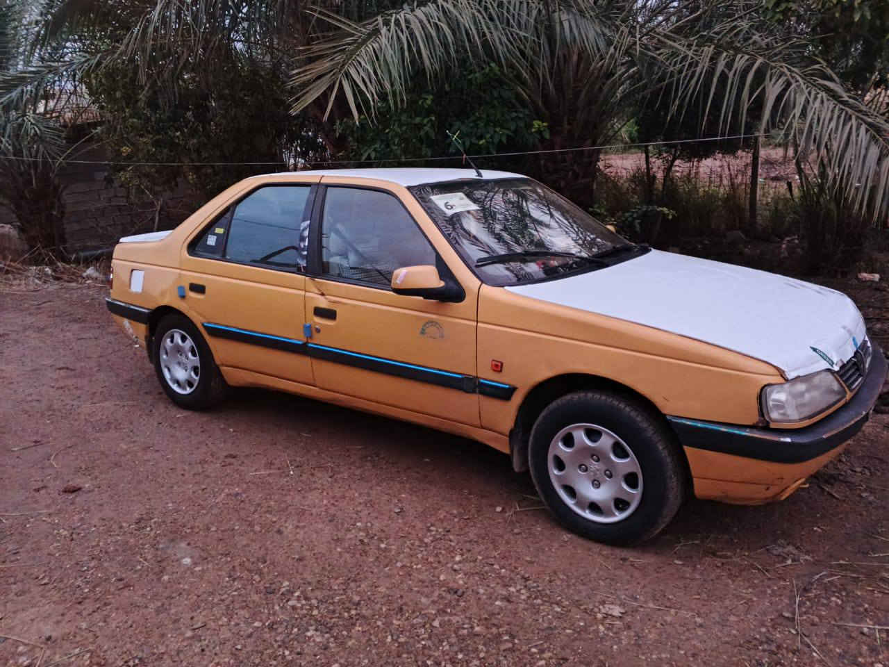 سلام عليكم لميس للبيع موديل 13 مصفره من كلشي تبريد تتفه كله شغال تخم تاير حداديه  لا ضربه ولا صبغ  السعر 32 الهاتف ***********مكاني بغداد سبع قصور
