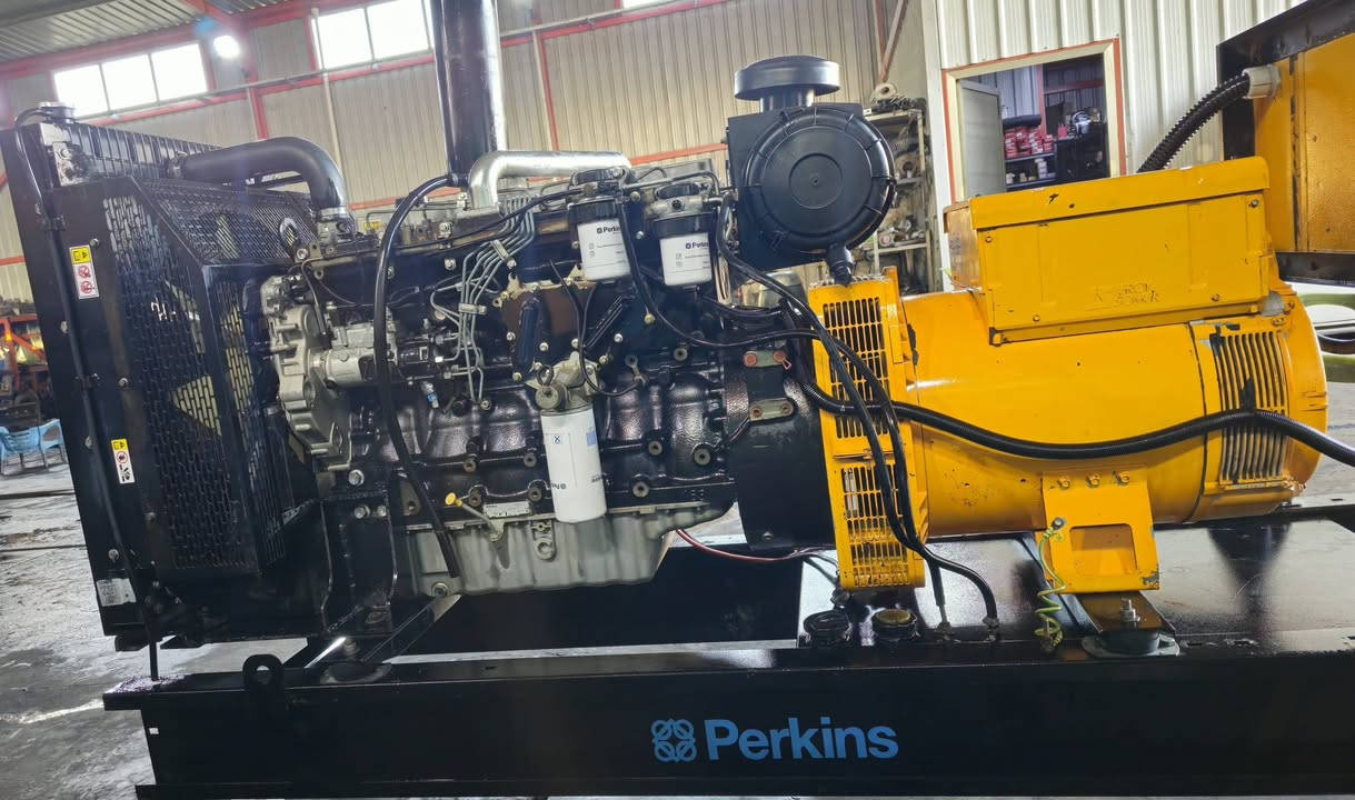 ✅️ ١٣٥ كيفي بيركنز انكليزي اصلي 🇬🇧 
✅️ توليدها لوري سمر الفرنسي 🇨🇵 
✅️ مشتغله  ١٤٨٥ ساعة فقط 
✅️ المولدة اخت الجديده وعلى وضع الشركه 
للإستفسار الاتصال 📞 
*********** ____***********
بابل ____ المسيب
