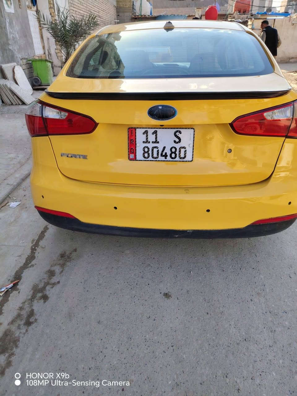 سلام عليكم عندي كيا فورتي  امريكي حادثها  باب الخلف سائق مبدل بدون دواخل موديل 2015 جاهزه من كلشي سياره  مكينه 1800دوش تخم تاير كير مكينه كله مكفول مكان السياره بغداد السعر  103وبيها مجال ***********
