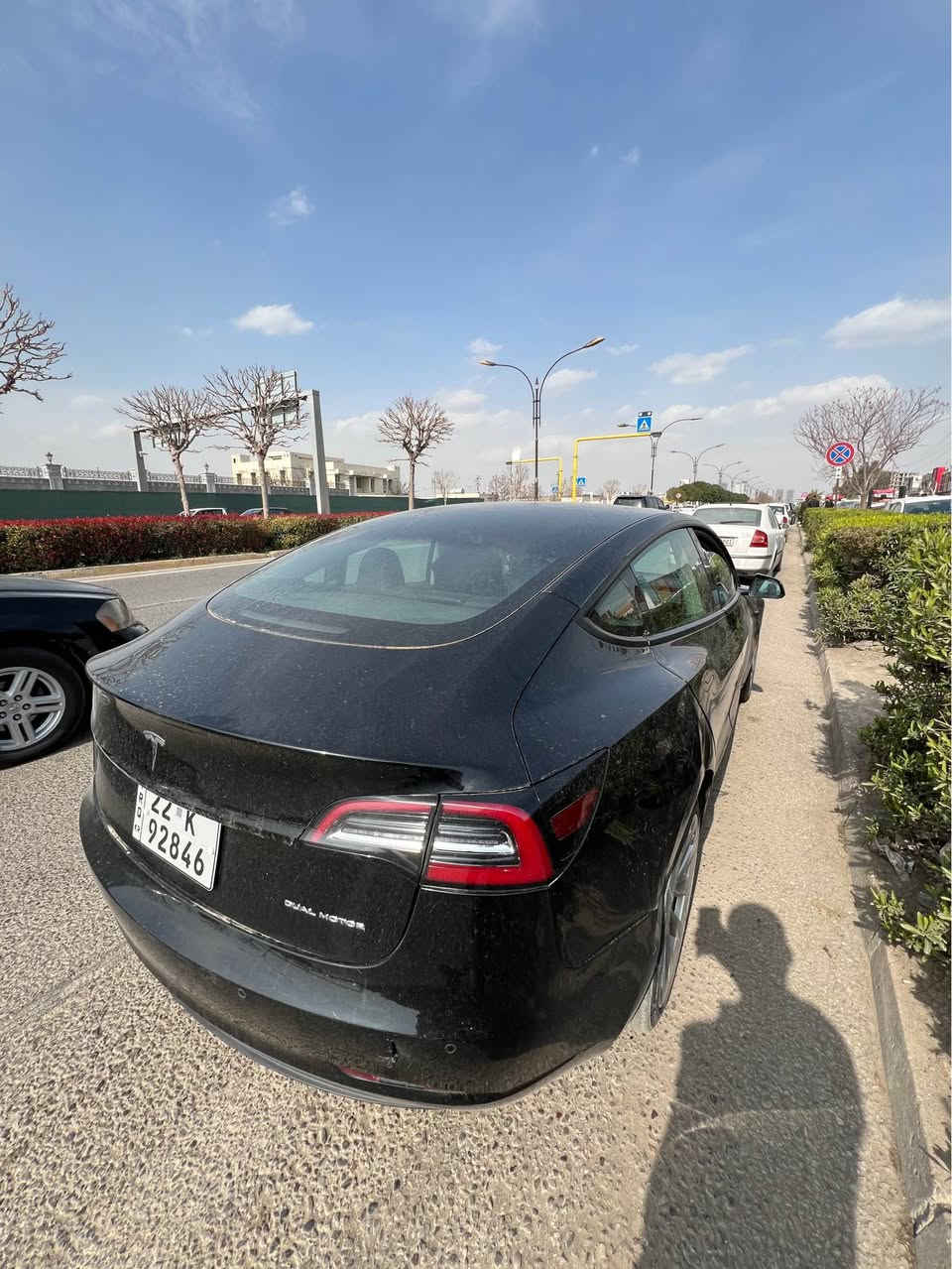 Tesla
Dual motor 
2022
185.000km 
٤ پارچه سبغه بي ژوري بي ايرباك
كاره بايات و پاتري هه مووي به شه رته
سعري ١٤٥ گورينه وه ش ده كه م گه ر شتيك به دلم بي 
*********** أربيل, العراق
