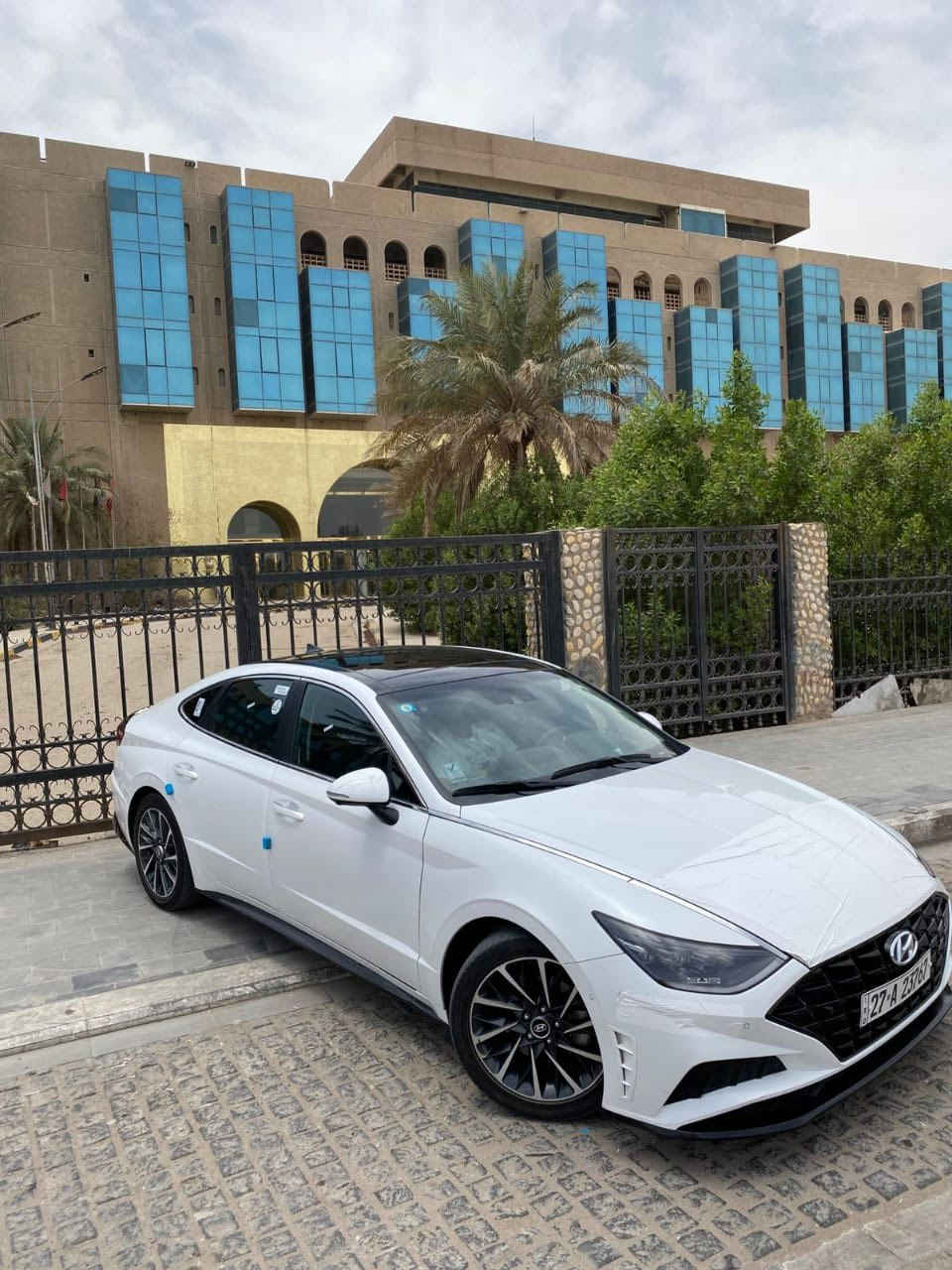 سوناتا مديل 2022
وارد امريكي  حادثها موجود بالمنشور 
فول مواصفات 1/1
5 كامرات 
محرك 1600تيربو
كشنات جلد تدفئه+تبريد 
خزن ميموري 
لد داخلي متعدد الاوان 
بانوراما 
نقطه عمياء
قياده ذاتيه
12سماعه +مضخم صوت بلاد 
ترحيب صندوق عن بعد 
تتقدم وترجع بالبصمه
تحكم استيرن+تدفئه
شاشه داتا شو
كامره بالمري  جانبيه 
تخم تاير جديد 
باتري جديد 
صيانه منضومه ماء +راديتر جديده
السياره كامله اي نقص ما بيهه 
السياره لمتد فول الفول 
رقم معوقين دولي (ذي قار)
وكاله عامه تجيك بأسمك 
ماشيه 78الف 
مكان السياره قبله
رقم الهاتف***********
السعر خاص خاص 
سعر مناسب جداً
