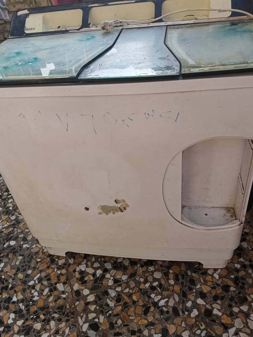 سلام عليكم عندي هاي الغساله للبيع سعر ٥٠ الف


**إذا كنت صاحب هذا الإعلان وتريد حذفه لأي سبب، رجاءا أرسل رسالة إلى الدعم الفني**