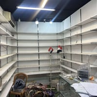 ميز جام ورفوف محل وتعلاكات تراجي وتعلاكات ربطات وشالات ٱي استفسار راسل...