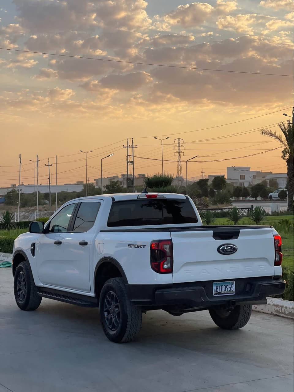 2024 FORD RANGER, XLT
•مۆدێل /  ٢٠٢٤ 
• ( ۲ پارچە بۆیاغ بۆنت چاملغ)
• ئێرباگ بەس سوكان و شان
• چوار پستۆن 
• سلایت 
• بی دەبل اكسل
• (35) هەزار مایل ڕۆیشتوە
• ژمارە کاتی نەشکاوە ٣ مانگی لەگەلە

1FTER4GH6RLE21859

•نرخ / 233$
*********** رانية, السليمانية
