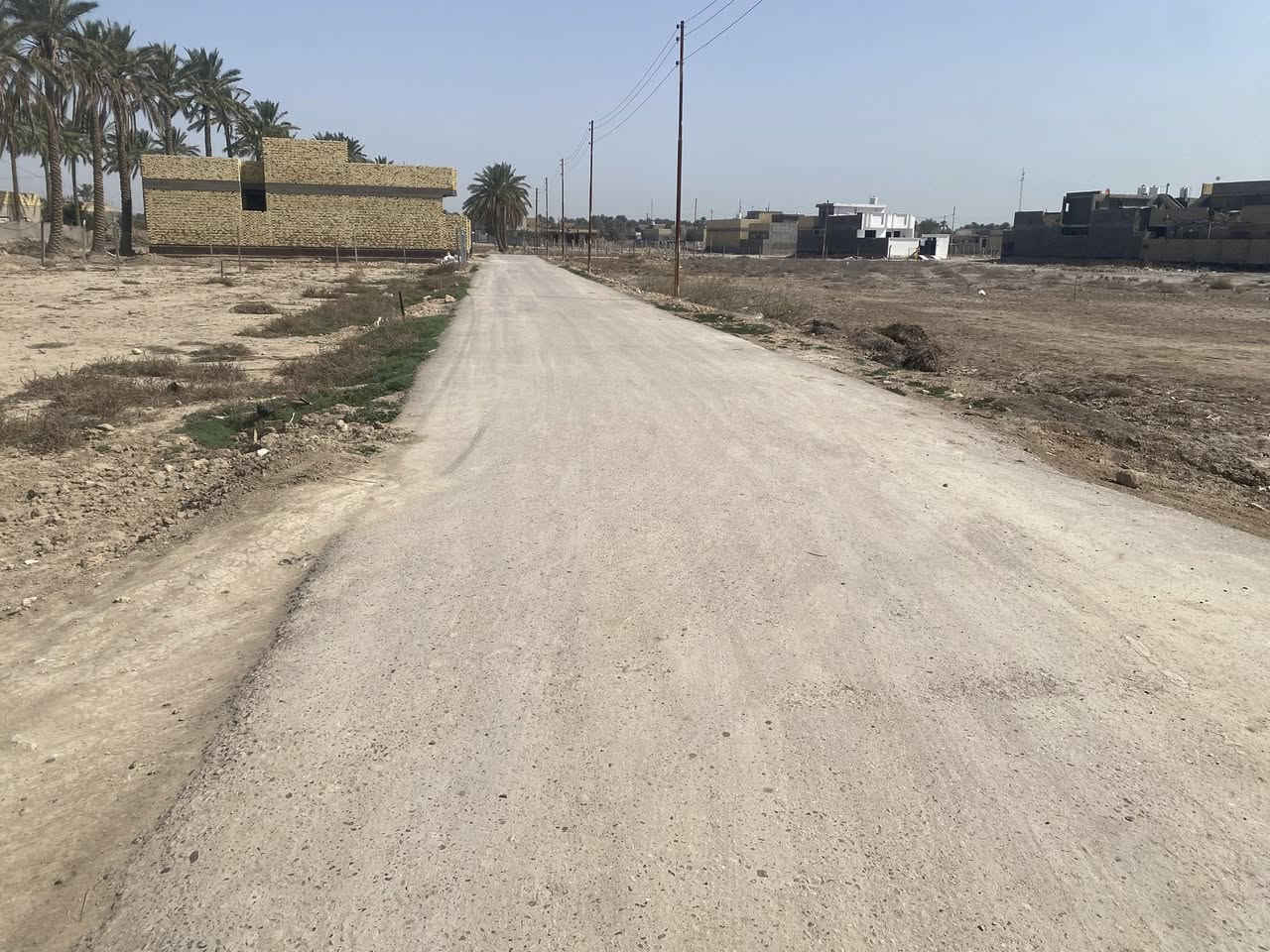 السلام عليكم ورحمه الله وبركاته
بسم الله الرحمن الرحيم 
توجد الدينا قطعه ارض البيع
بمساحه273متر 
طابو زراعي سند 25
تحويل مباشر باسم المشتري
من 💦 ماء ⚡️ كهرباء وشارع وعلى التبليط مباشر 
الموقع المدحتيه ارض الزكندري
اللاستفسار الاتصال على 
الارقام التأليه 
*********** اتصال
*********** واتساب
