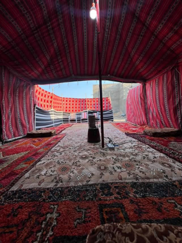 سلام عليكم 

خيمه البيع قياس 4/4 باكستاني شركة مهدي الاسدي ضد المطر غراضهه كامله الاستفسار اكثر الأتصال على رقم ‭***********‬ او وتساب على هاذا الرقم ***********
او خاص وبخدمتكم
