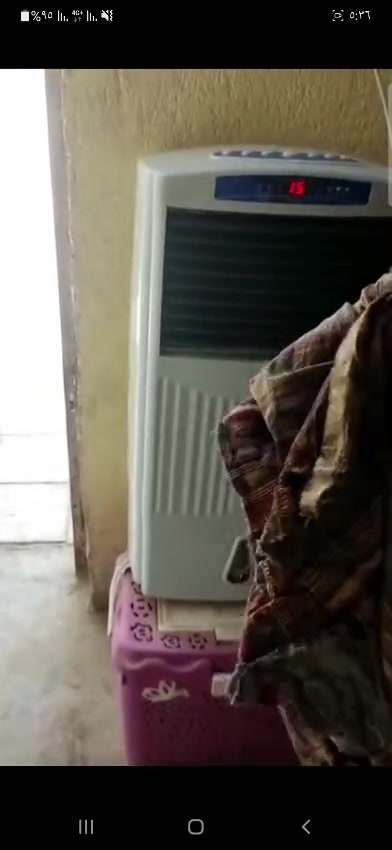 مبرده ماركت ونسا جديده ونضيفه   سعر 75 مكان البصره لامن داخلي ***********

