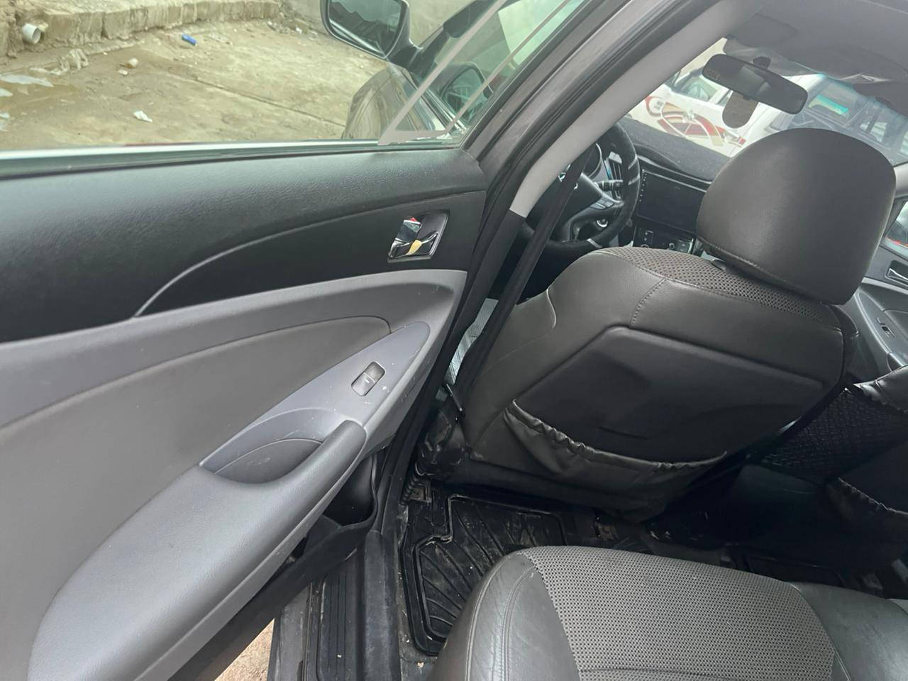 السلام عليكم
سوناتا موديل 11
السيارة فول ماعدة فتحة
صبغ احزام
مكان السيارة موصل
السعر 105 وبي مجال
مكلف بلنشرر
***********
