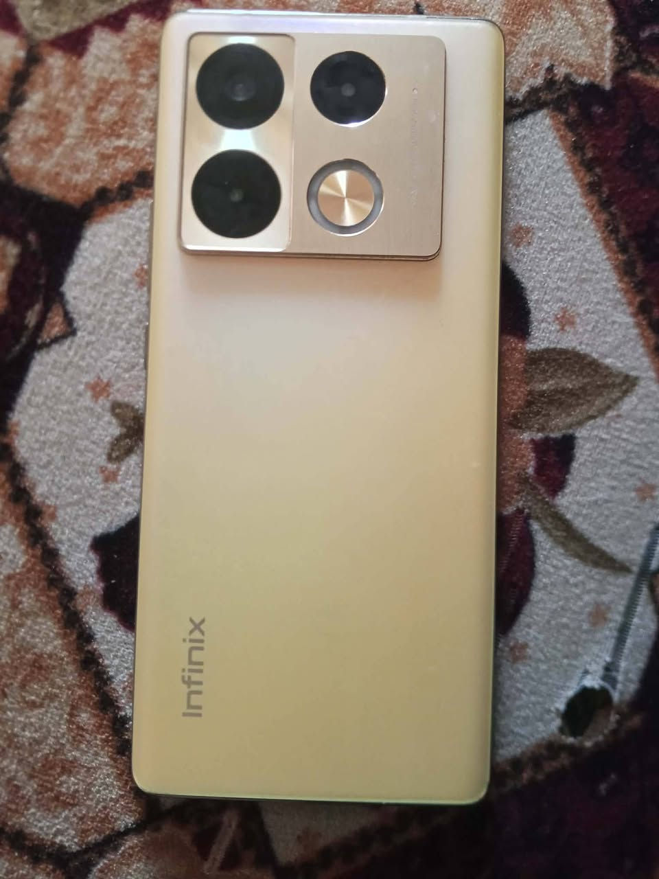 للبيع بدون غراض
السعر 180


**إذا كنت صاحب هذا الإعلان وتريد حذفه لأي سبب، رجاءا أرسل رسالة إلى الدعم الفني**