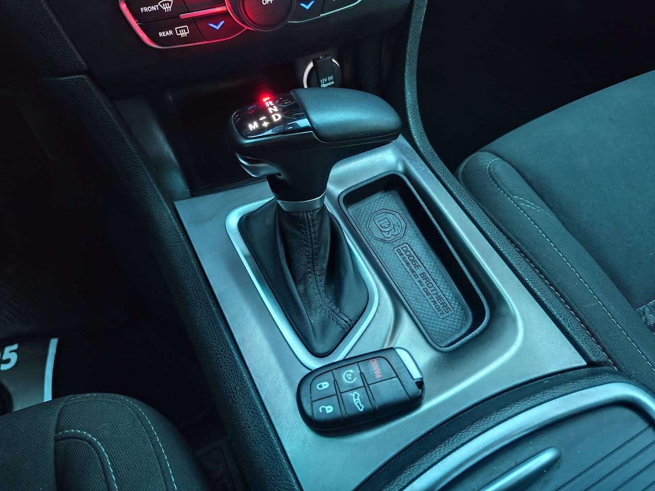 2023 charger sxt
موديل 2023 Last call مرقم جديد  
محرك 6 سلندر
السيارة ماشية 8 الف ميل 
سيارة بدون صبغ ...قطعتين مبدل بلادي...بنيد و جاملخ نفس الون تفصيخ 
مكاني سليماني معارضي التحويل 
سعر 225 ورقه💰
للاستفسار☎️ : 0770703111


**إذا كنت صاحب هذا الإعلان وتريد حذفه لأي سبب، رجاءا أرسل رسالة إلى الدعم الفني**