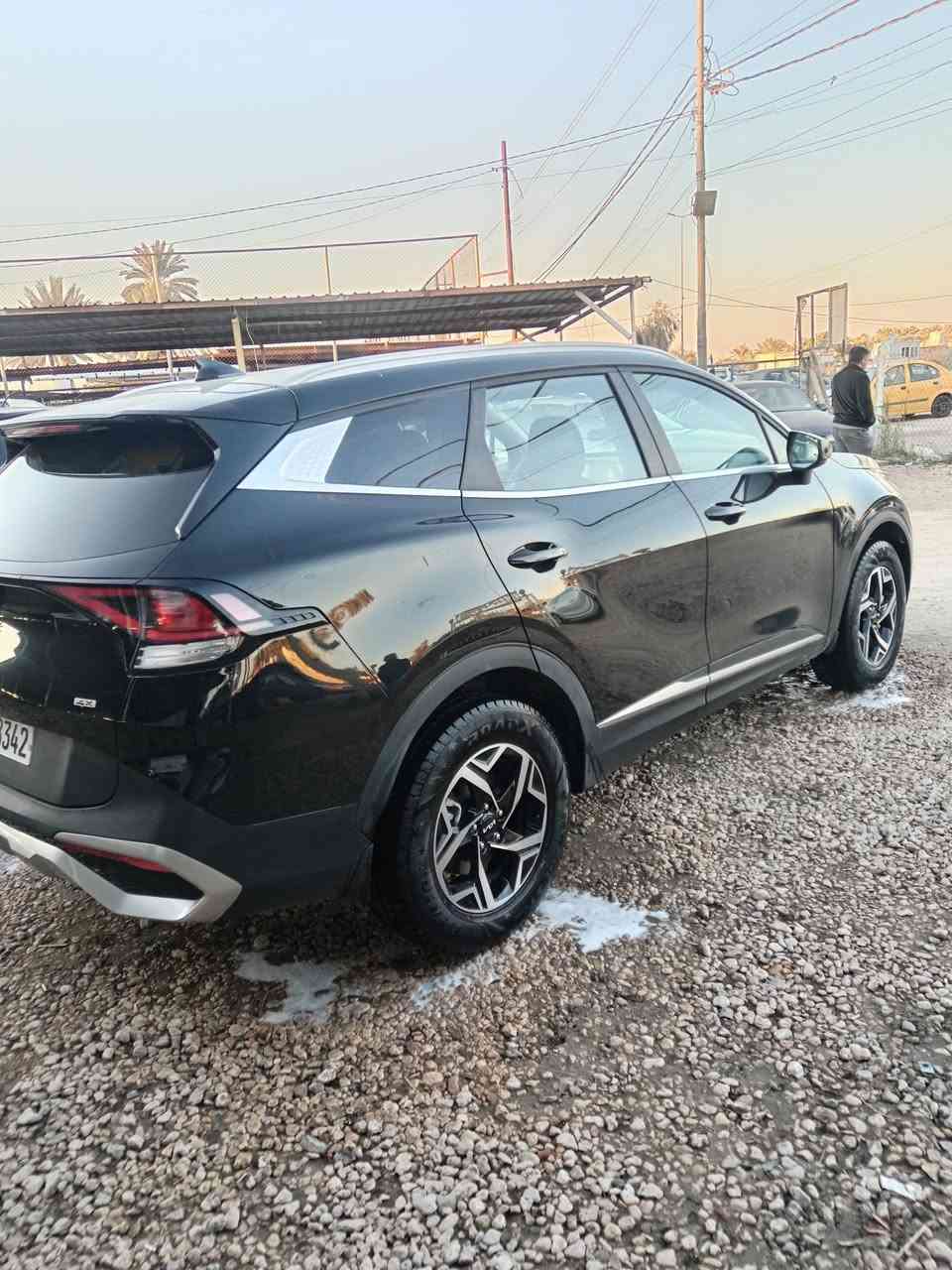 اسلام عليكم سيارة سبورتج موديل 2024 حادث دعاميه فقط لون اسود
مواصفات 
تحكمات استيرين مانع انزلاق نزول منحدرات قيادة ذاتيه ست وضعيات قياده مواس تبريد قطعتين كامره اماميه كامره خلفيه  تدفئه كشنات اماميه اوامر صوتيه اهواي بيه مواصفات
السعر 198 وبيها مجال

العنوان بابل المسيب
***********
***********
