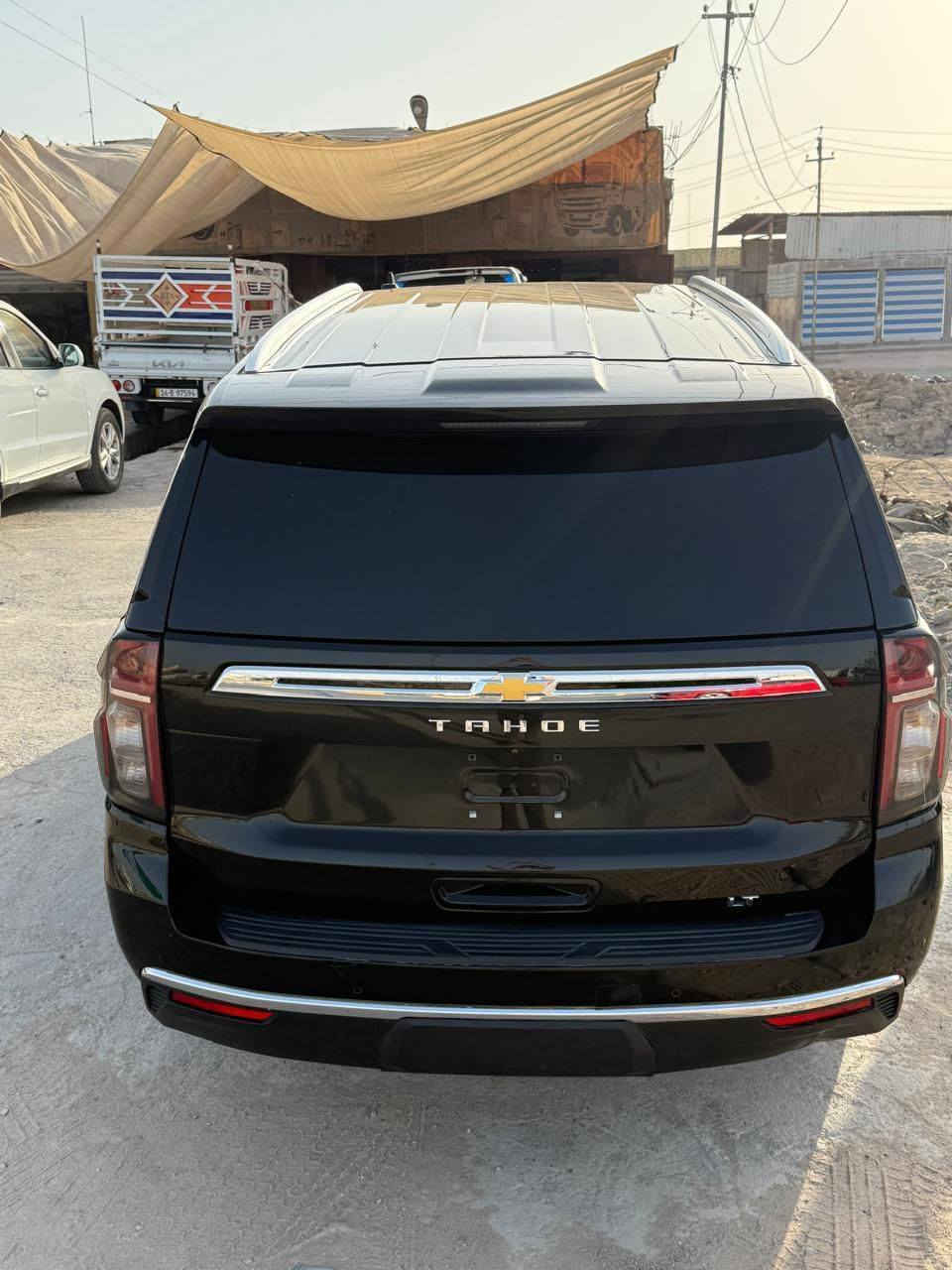 السلام عليكم من رخصة الادمن 
تاهو LT  نص فول وارد امريكي موديل 2023 مرقمه وكامله رقم بغداد  للبيع 
‏ وارد امريكي حادثه مثل مموضح بالصور صفحة اليمين مصلح او مصبوغه صفحة اليمين بارد بالجاملغ الخلفي الايسر   
ماشية 48000
‏ فول مواصفات 
‏8سلندر محرك ( 5300 )
تو ويل
‏كراسي جلد اصلي
‏كراسي اثنين كهرباء
‏كراسي هزاز(عند اقتراب السيارة من اي شي)
‏كراسي(تدفئه)
‏تبريد خلفي شاشة
‏شحن الهاتف لاسلكياً
‏كروس سرعة
‏نظام AUTO START
‏نظام هندبريك دكمة AUTO HOLD
‏نظام مانع انحدار
‏فول تحكم استيرن(جهتين امامي+جهتين خلفي)
‏استيرن كهرباء
‏استيرن تدفئة
‏شاشة عرض الاعطال
‏صندوك كهرباء(شفط)
‏فتح صندوك تلقائيا عن طريق القدم
‏دبل كير(عادي+اوتوماتيك)
‏ناقل حركة 10 نمر
‏دبل حساس(امامي+خلفي)
‏نظام تحكم بمستوى الضوء الداخلي
‏مانع تزحلق
‏مري شفط
‏شاشة امامية كبيرة اصلية
‏شاشات خلفية اصلية
‏تشغيل عن بعد

السعر 390

***********
