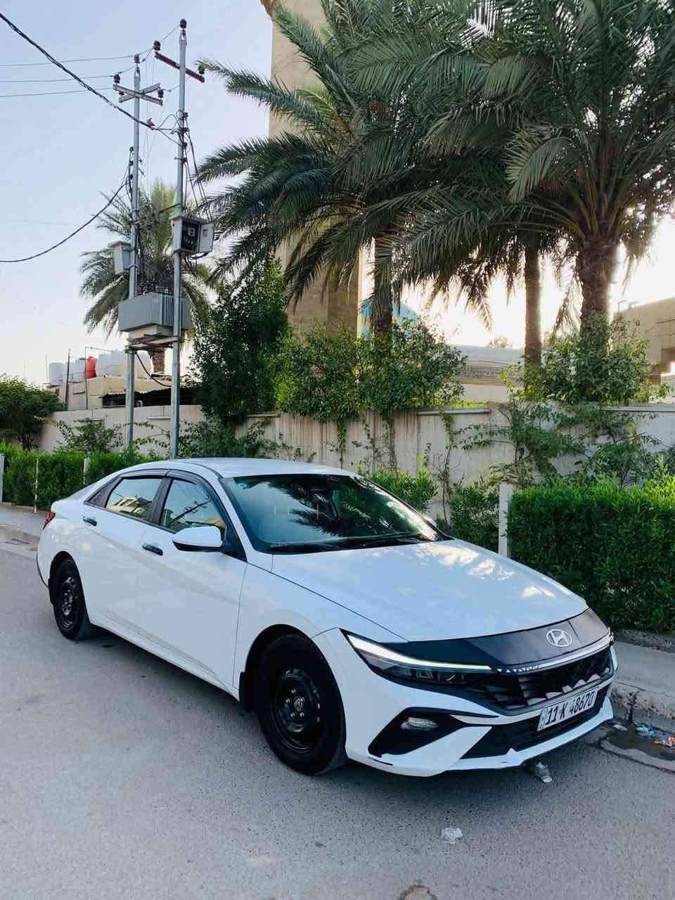 السلام عليكم النترا دخول جديد وترقيم جديد باسمي السيارة بيها صبغ 3 قطع بدون دواخل بدون ايرباك جميع الايرباكات سليمة  مااشية 18 الف  لغد شاصي سليم
المواصفات

 بصمة 
دوشمة كشنات وارضية وصندوك 
لايتات زنون 3 عدسات
لد امامي بالشباك ترحيب وثابت  
شاشة دجتل محدثها عربي 
سستم صوت 
فول بصمات
شاشة كبيرة 
محرك 2000 دوش 🚀
ويل كب مال لمتد 17 
كامرة دوارة
بصمة صندوك
ترحيب عند الاقتراب
صندوق ذكي
دخول ذكي 
بصمة ابواب
تشغيل عن بعد
رادار امامي
رادار خلفي
رادار جانبي
تدفئة كشنات
تدفئة ستيرن
تحديد مسار
قيادة ذاتية
توقف ذاتي 
تنبيه عند مغادرة المسار
كروس سرعة
وضعيات قيادة
صندوق ذكي
وبعد هواي مواصفات بيها

سيارة جاهزة وكاملة بدون نقص

السعر 152  وبيها مجال بسيط

بغداد تقاطع درويش ***********
