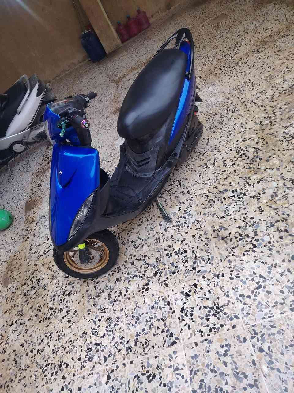 سلام عليكم ماكس عدل درجه حلو عليهه تزويدات هوزن رياضي يدات ويلا بوشه 55 كوار تفصيخ روله تفصيخ درجه حلو مكاني بعقوبه *********** السعر 550
