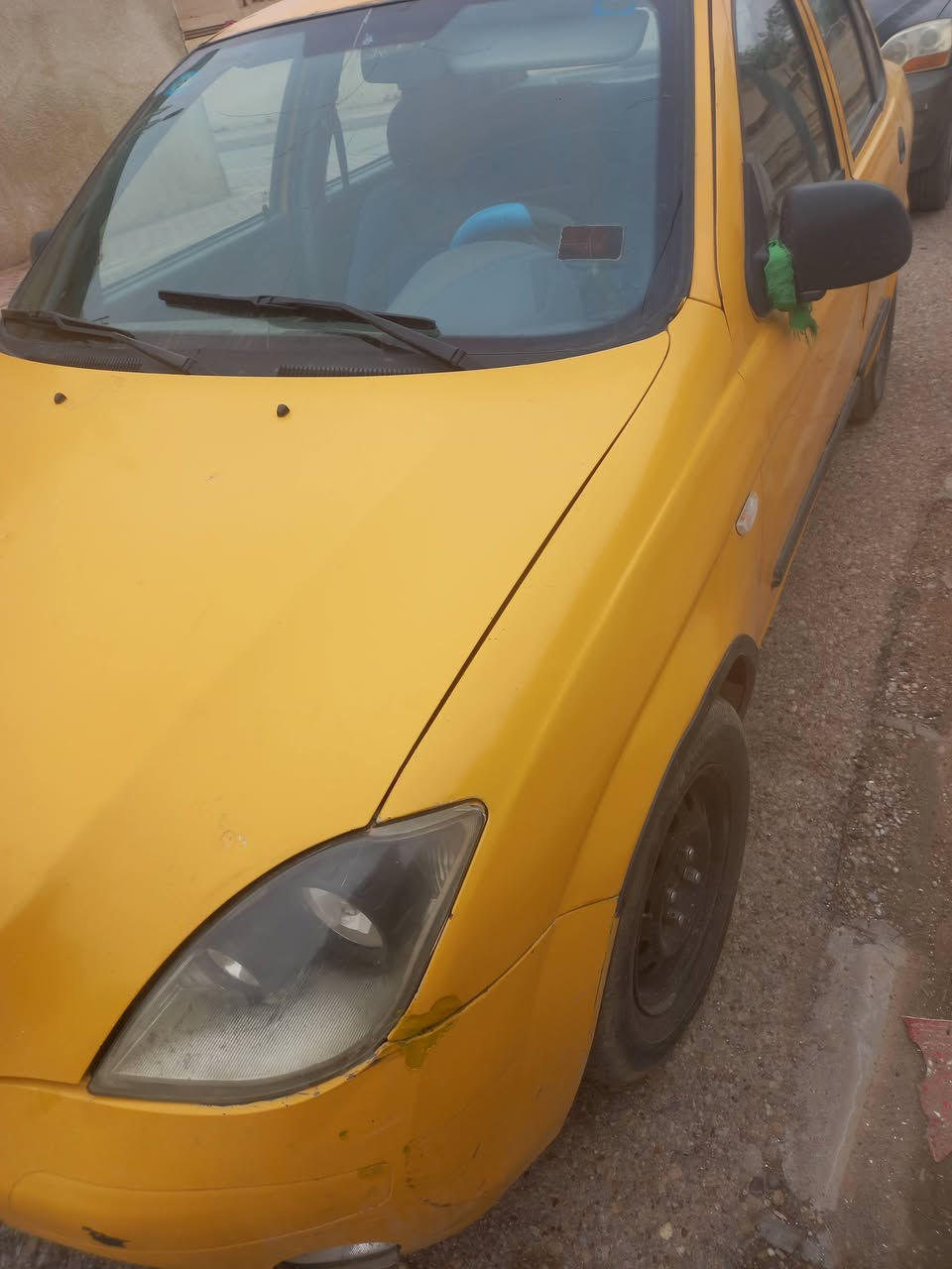 طيبه مديل ١٥ رقم بغداد انكليزي مصفره هياءه وغرامات سنويه مجدده مكينه وكير خير من الله السعر ٢٩ وبيه مجال للشراي المكان ميسان علي  الغربي رقم ***********
